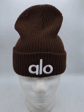 ALO Yoga | Accessories | Nwt Alo Yoga Notable Beanie | Poshmark
